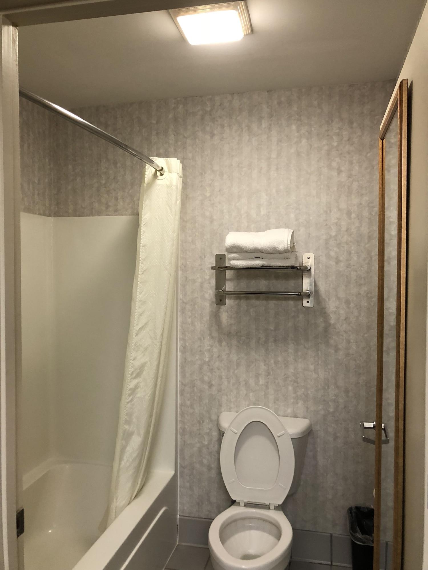 Millennium Hotel Ellisville